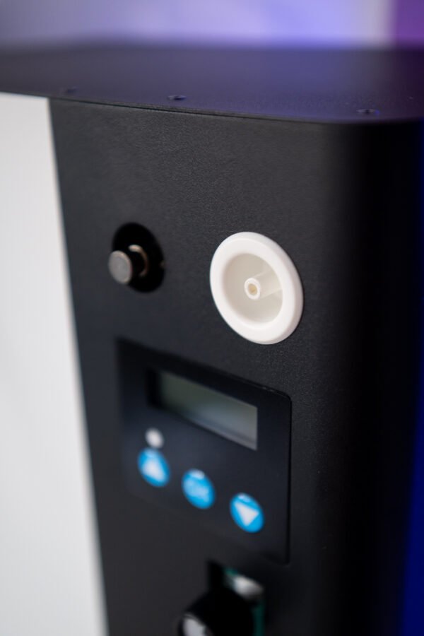 Oxygen Concentrator Low Oxygen flow 0.1-1l for Ozone therapy, Generate Oxygen, use with any ozone generator.